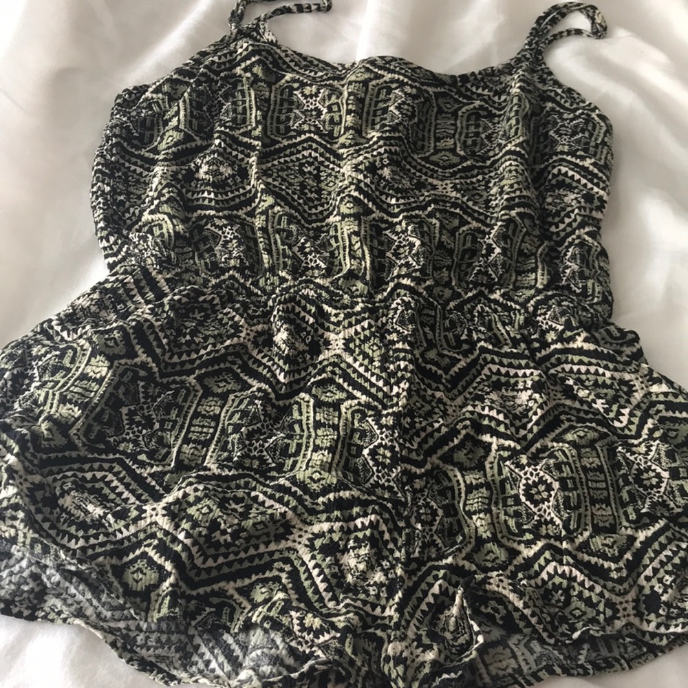 Forever 21 Green and Black Romper